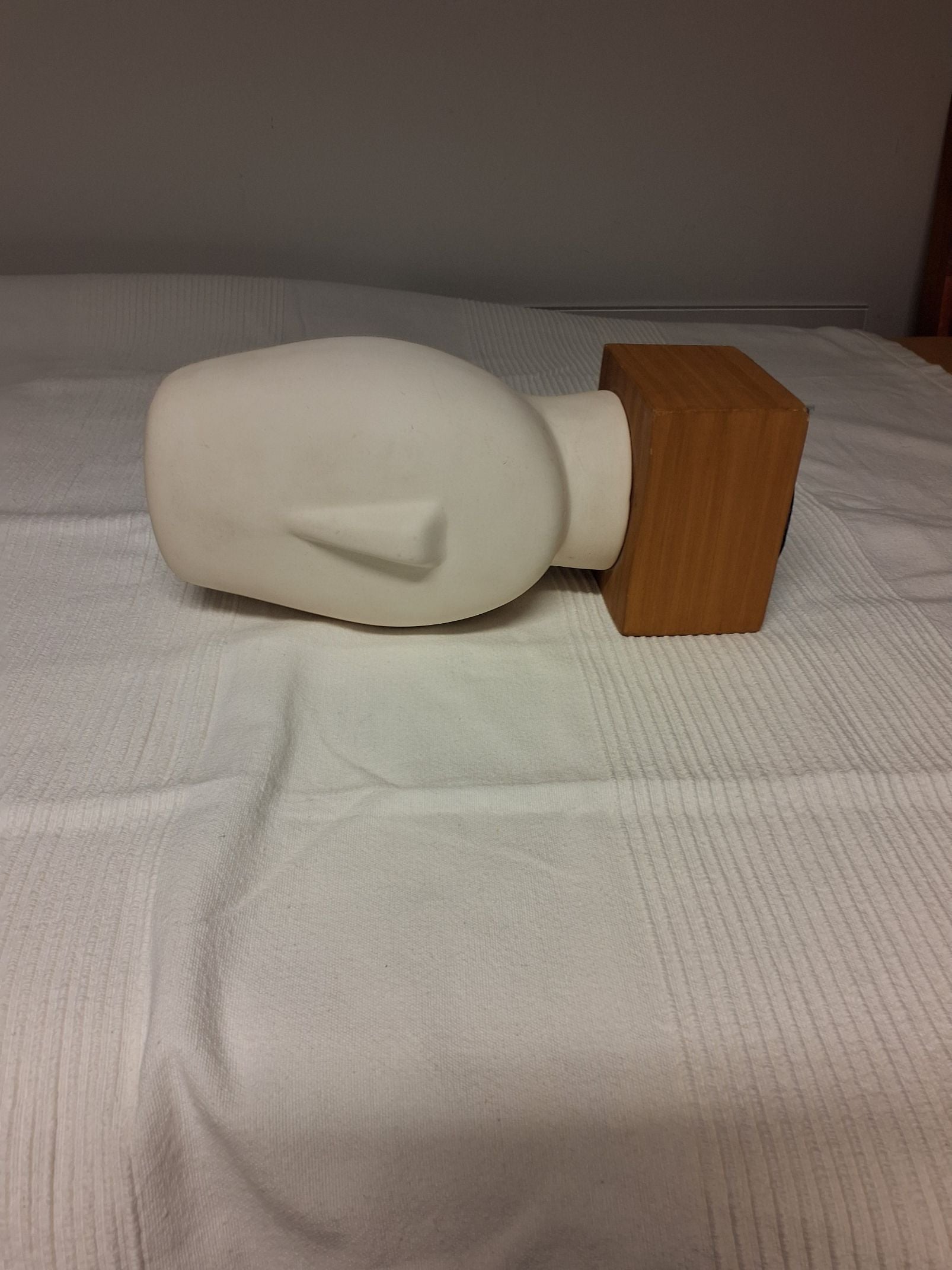 Skulptur på sokkel